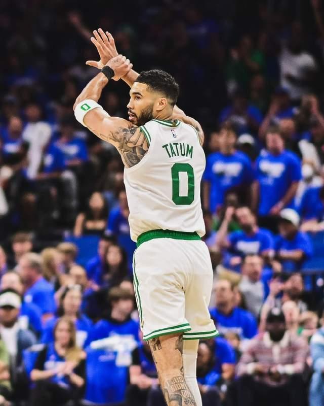 塔图姆迎来十五赛季高光表现，公牛球迷沸腾！